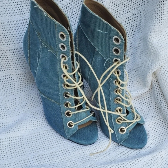 Barbara Bui Denim Stiletto Booties 39/9.5 - Picture 3 of 13